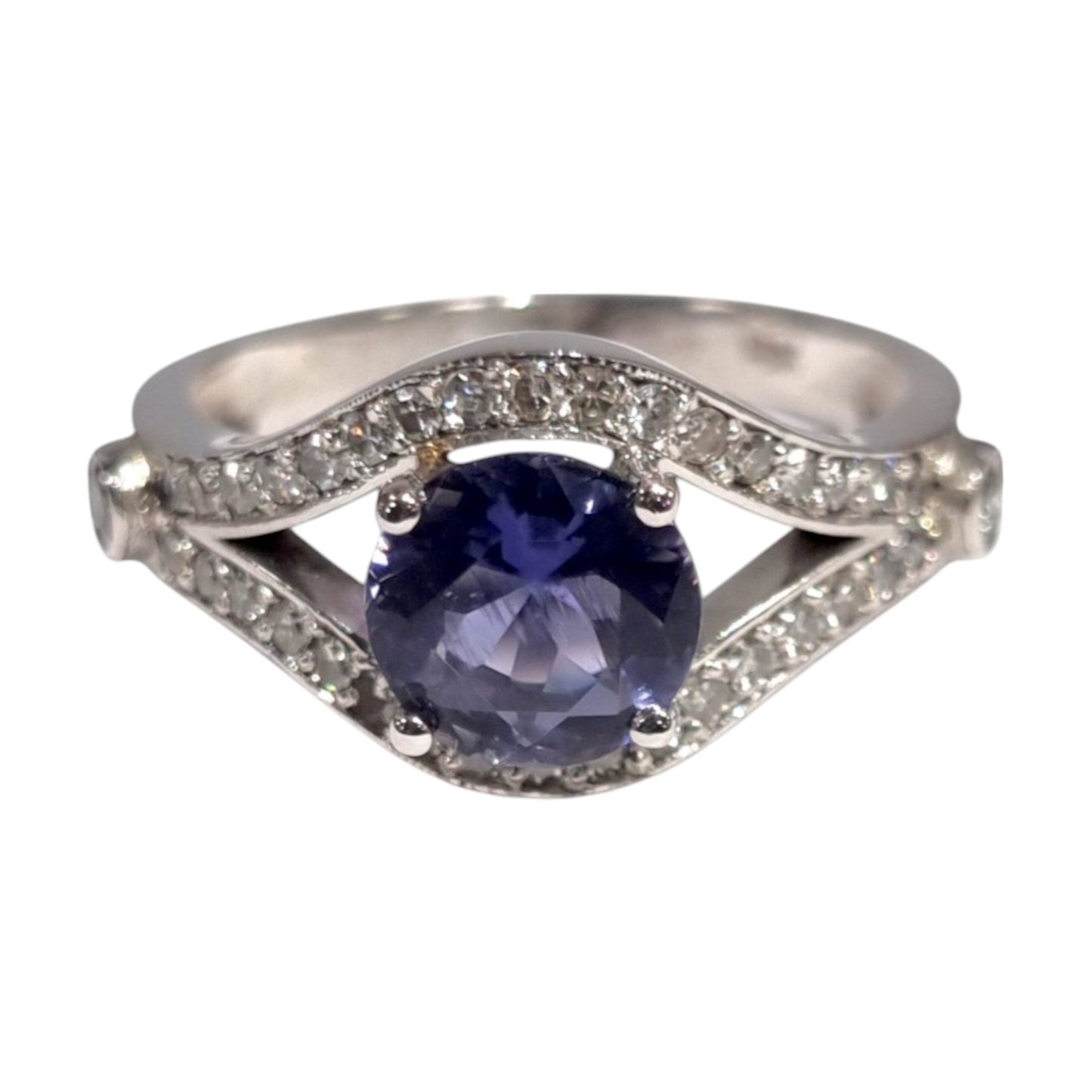 Tanzanite and Diamond Ring