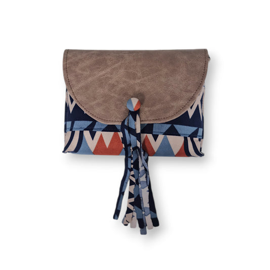 Nanini Mgandela ,3D Clutch on Chain and twisted straps, 2025